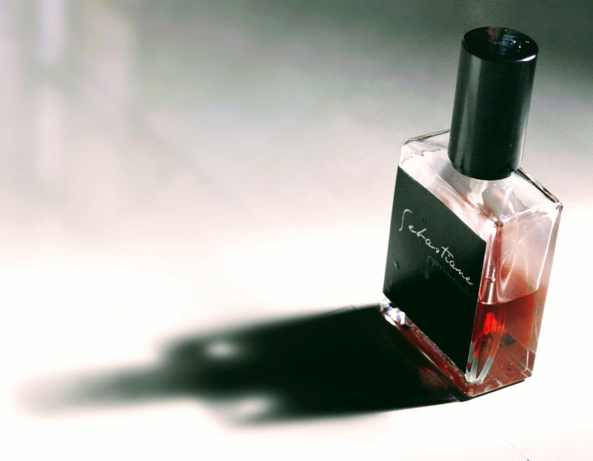 عطر ادکلن اسپرسو رویال سباستین - Espresso Royale Sebastiane - بررسی، قیمت و خرید