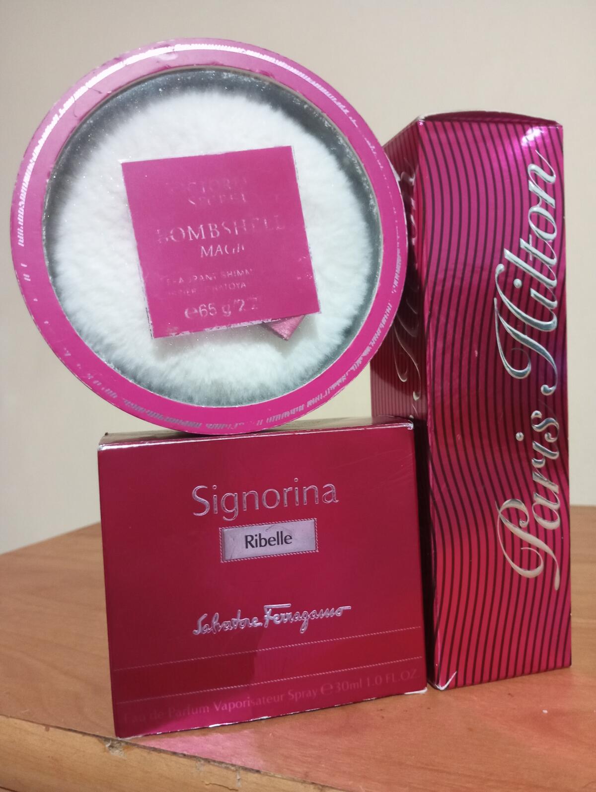 عطر ادکلن سینیورینا ریبله سالواتوره فراگامو - Signorina Ribelle Salvatore Ferragamo - بررسی، قیمت و خرید