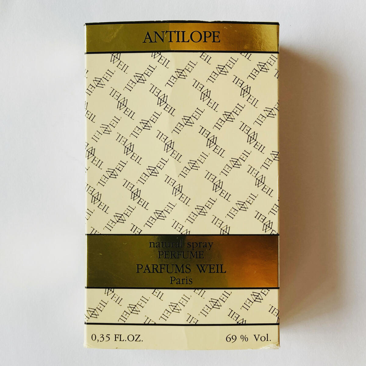 عطر ادکلن آنتیلوپ ویل - Antilope Weil - بررسی، قیمت و خرید