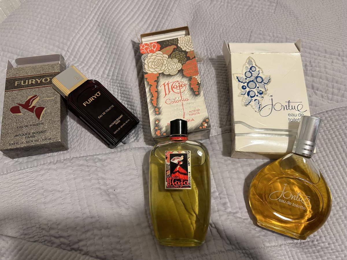 عطر ادکلن جانتو رولون - Jontue Revlon - بررسی، قیمت و خرید