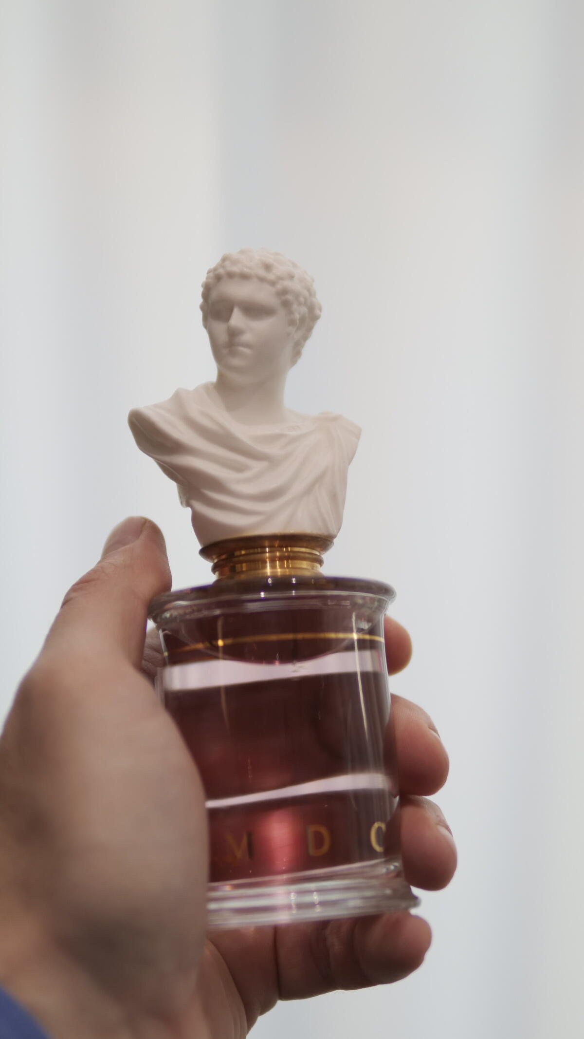 عطر ادکلن اَنوِیجِن باربار ام دی سی آی پَرفیومز - Invasion Barbare MDCI Parfums - بررسی، قیمت و خرید