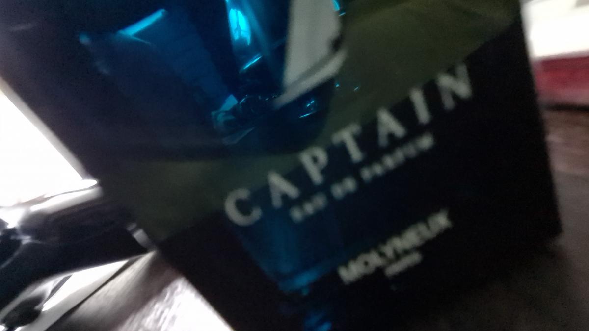 عطر ادکلن کاپیتان ادو پرفیوم مالینیو - Captain Eau de Parfum Molyneux - بررسی، قیمت و خرید