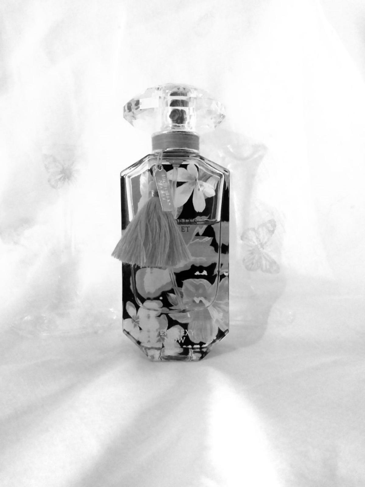 عطر ادکلن وری سکسی نو ۲۰۱۷ ویکتوریا سیکرت - Very Sexy Now 2017 Victoria's Secret - بررسی، قیمت و خرید