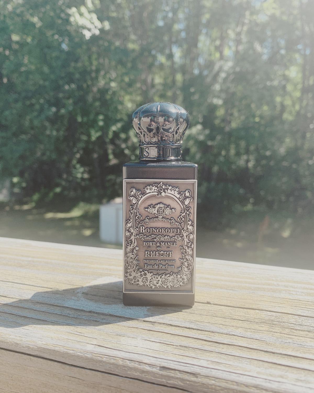 عطر ادکلن مستر بوجنوکوفز پرپل هت فورت اند منل - Mr. Bojnokopff's Purple Hat Fort & Manle - بررسی، قیمت و خرید