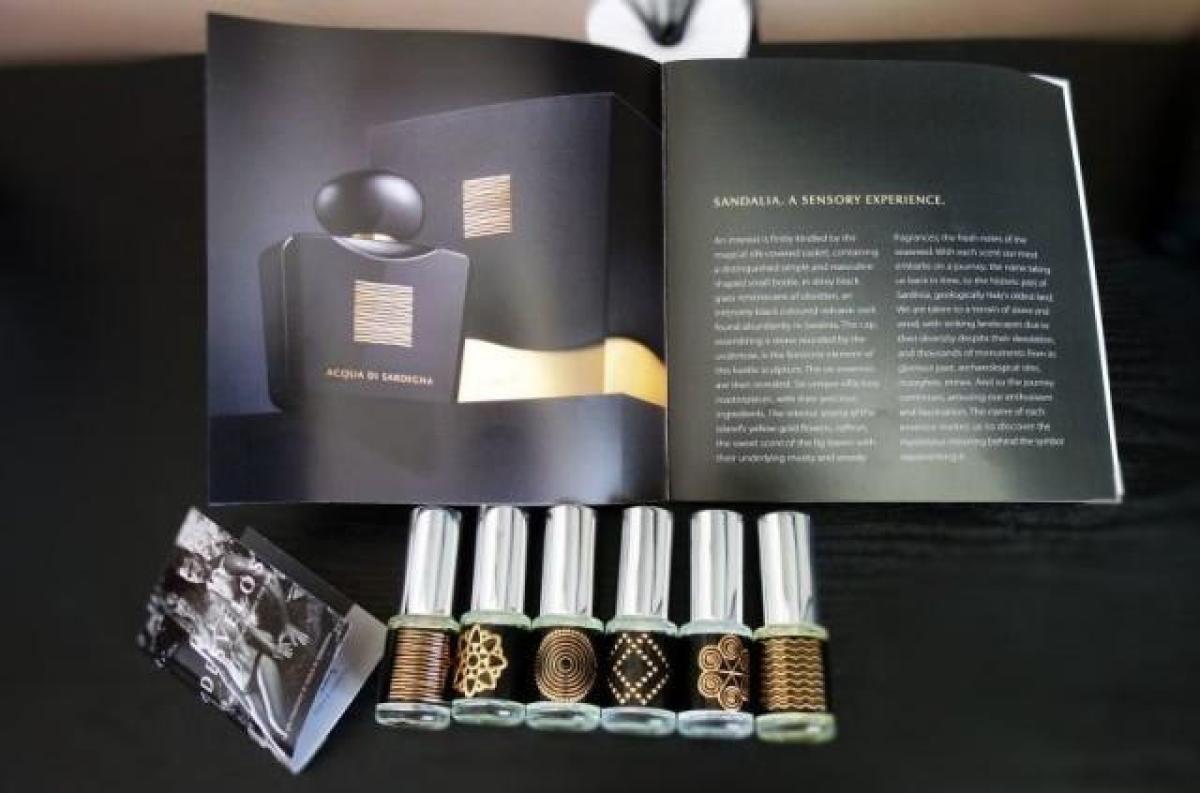 عطر ادکلن بولی سندالیا - Boeli Sandalia - بررسی، قیمت و خرید