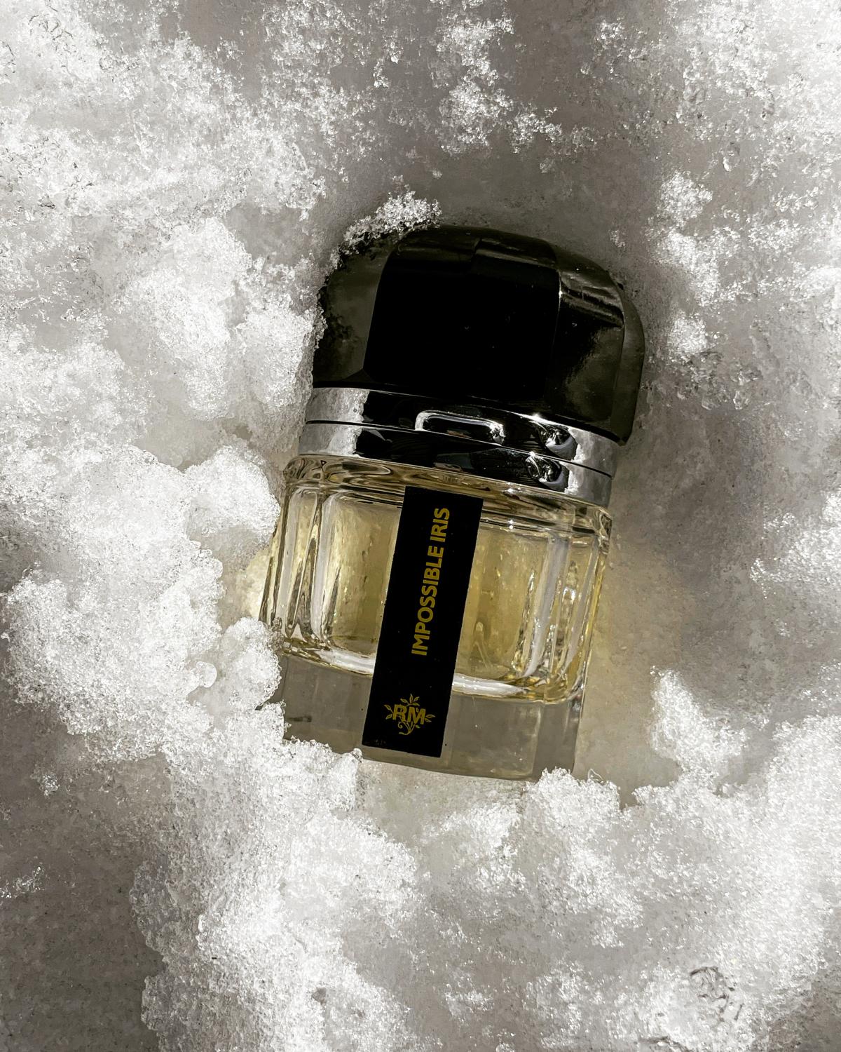 عطر ادکلن ایمپاسیبل آیریس رامون مونه‌گال - Impossible Iris Ramon Monegal - بررسی، قیمت و خرید