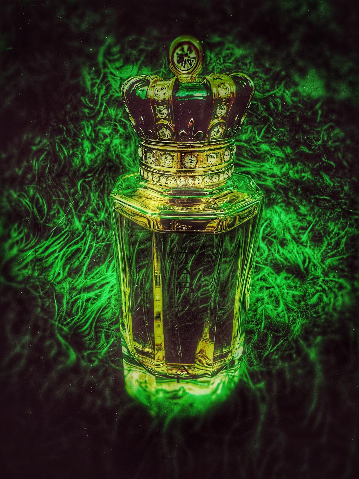 عطر ادکلن تبک رویال رویال کراون - Tabac Royal Royal Crown - بررسی، قیمت و خرید