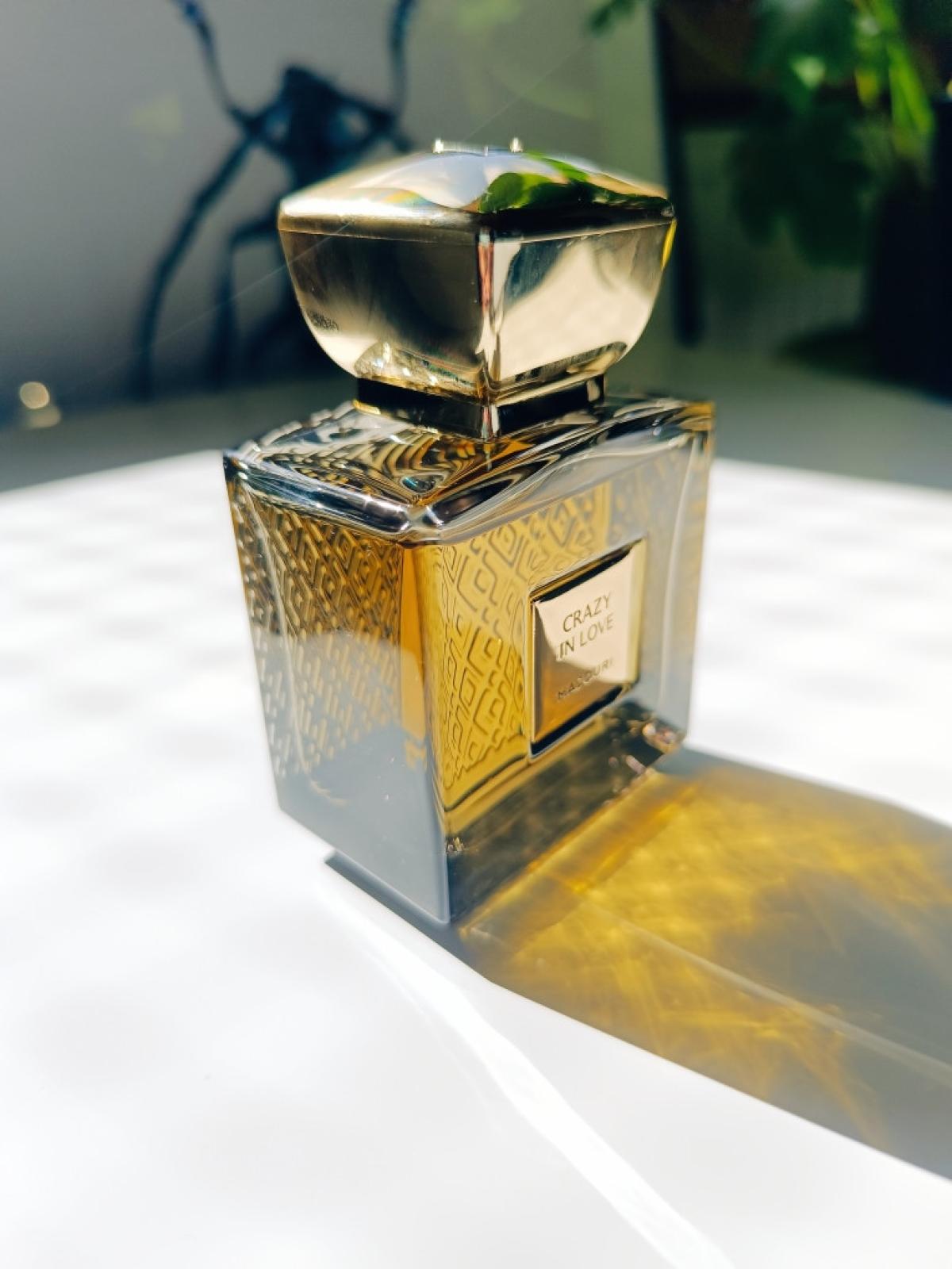 عطر ادکلن کریزی این لاو ماژوری - Crazy In Love Majouri - بررسی، قیمت و خرید