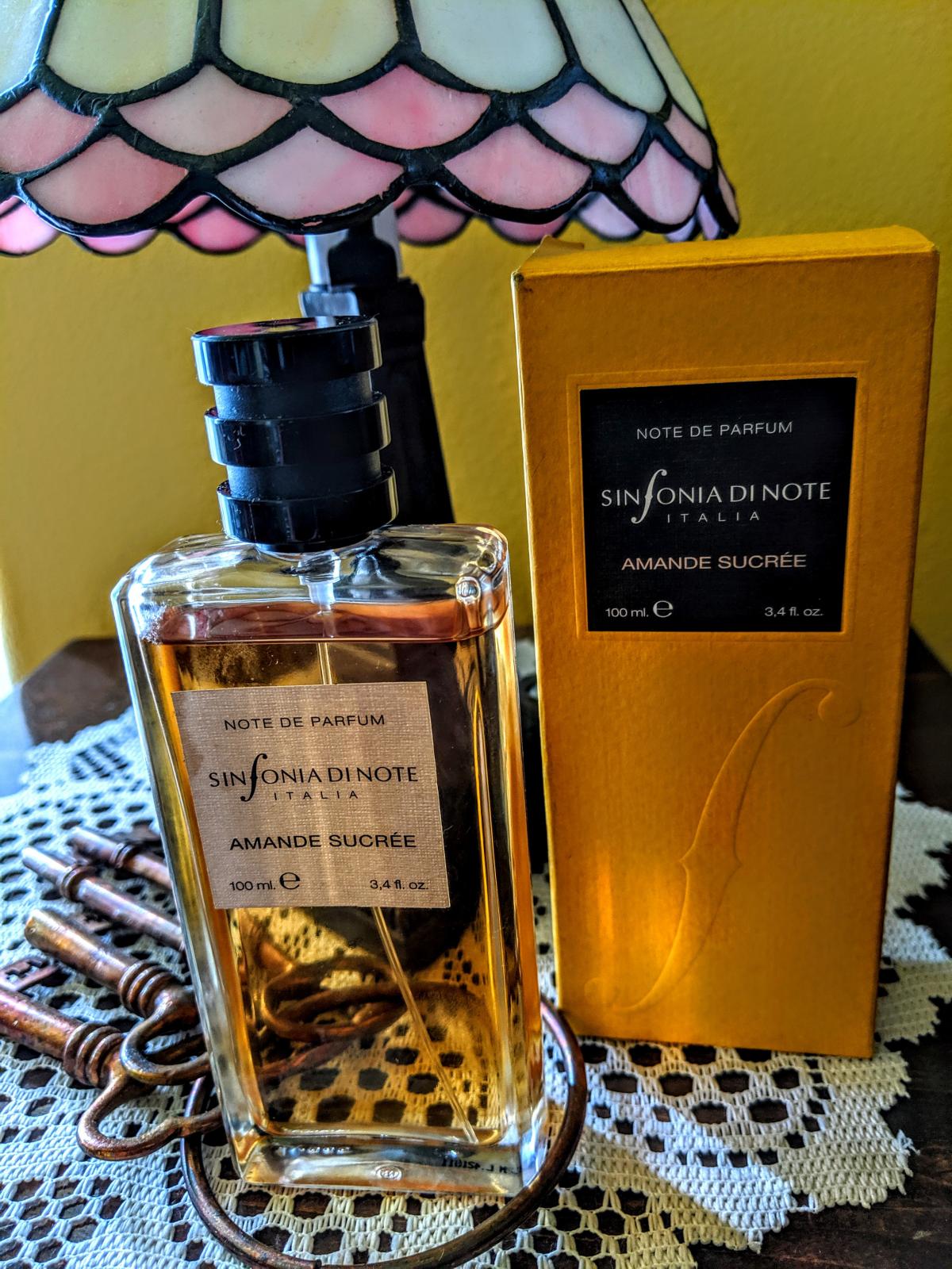 عطر ادکلن آماند سوکره سیمفونیا دی نوت - Amande Sucree Sinfonia di Note - بررسی، قیمت و خرید