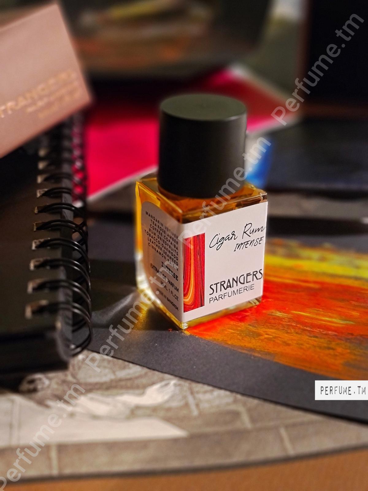 عطر ادکلن سیگار روم اینتنس استرنجرز پرفیومری - Cigar Rum Intense Strangers Parfumerie - بررسی، قیمت و خرید