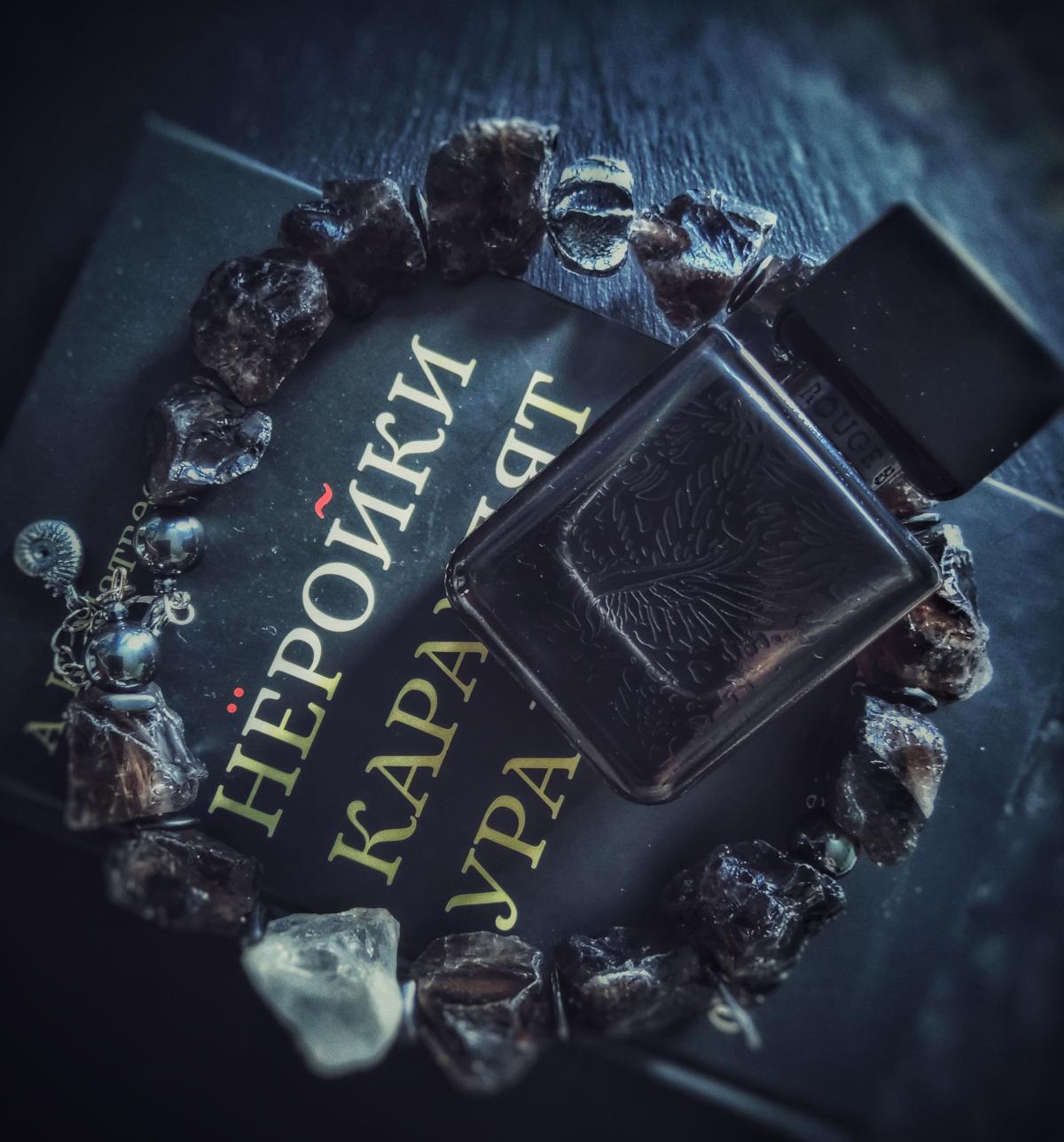 عطر ادکلن ساینیفین روژ بانی روژ - Cynefin Rouge Bunny Rouge - بررسی، قیمت و خرید