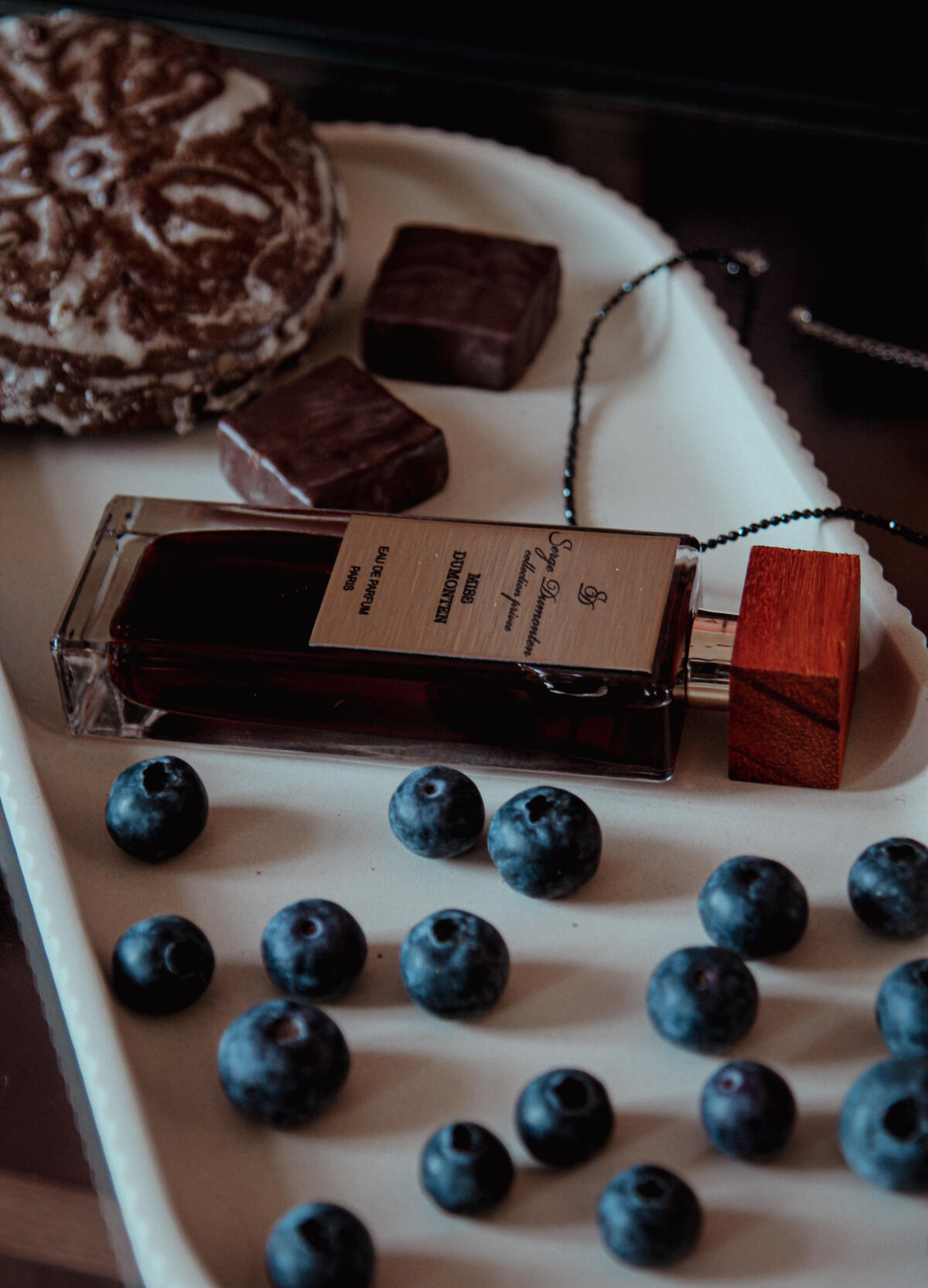 عطر ادکلن میس دومونتن سرژ دومونتن - Miss Dumonten Serge Dumonten - بررسی، قیمت و خرید