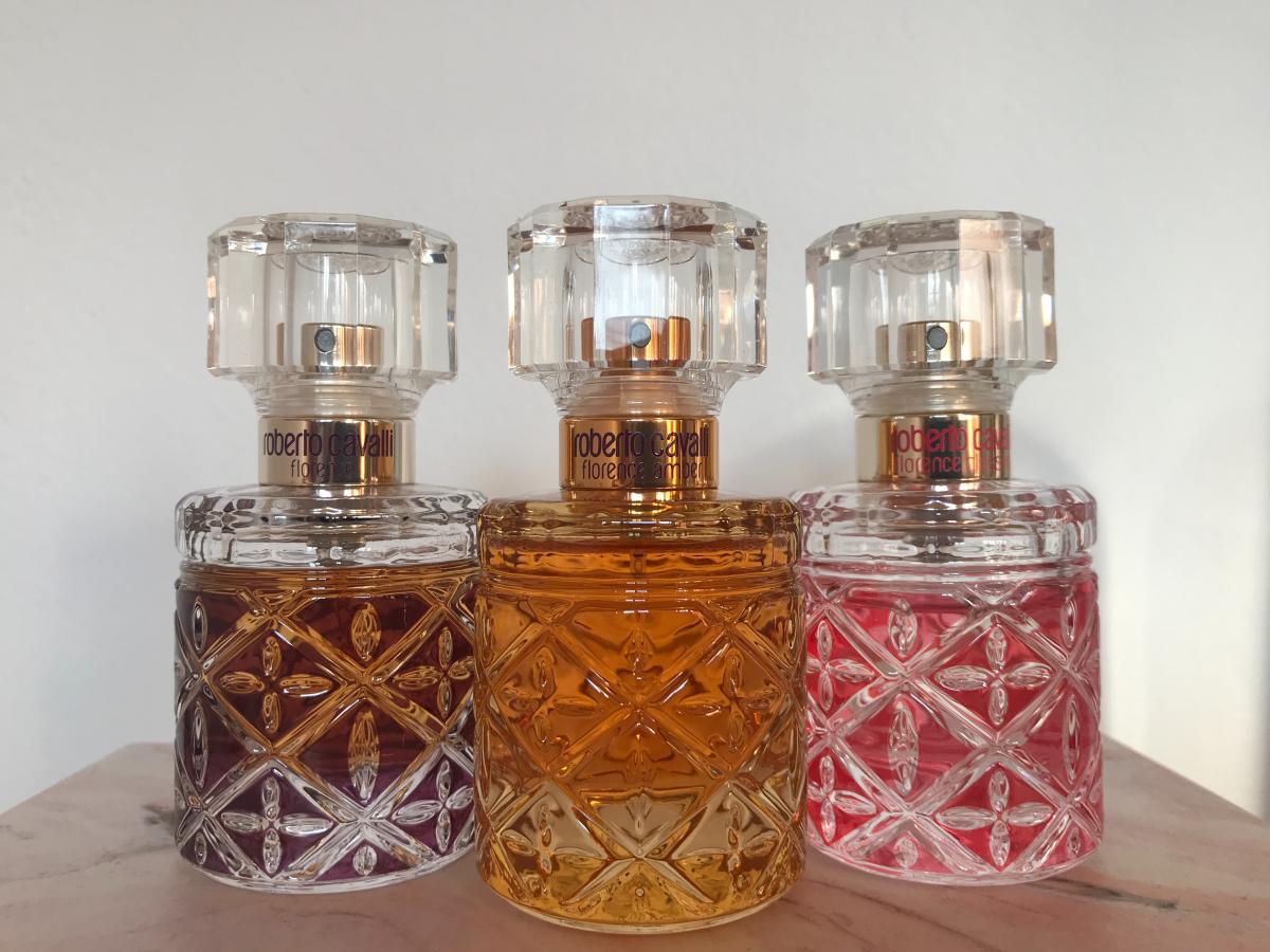 عطر ادکلن فلورنس بلاسوم روبرتو کاوالی - Florence Blossom Roberto Cavalli - بررسی، قیمت و خرید