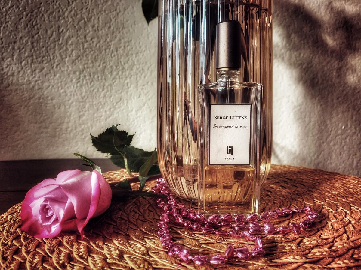 عطر ادکلن سا ماژسته لا رز سرژ لوتنس - Sa Majeste la Rose Serge Lutens - بررسی، قیمت و خرید