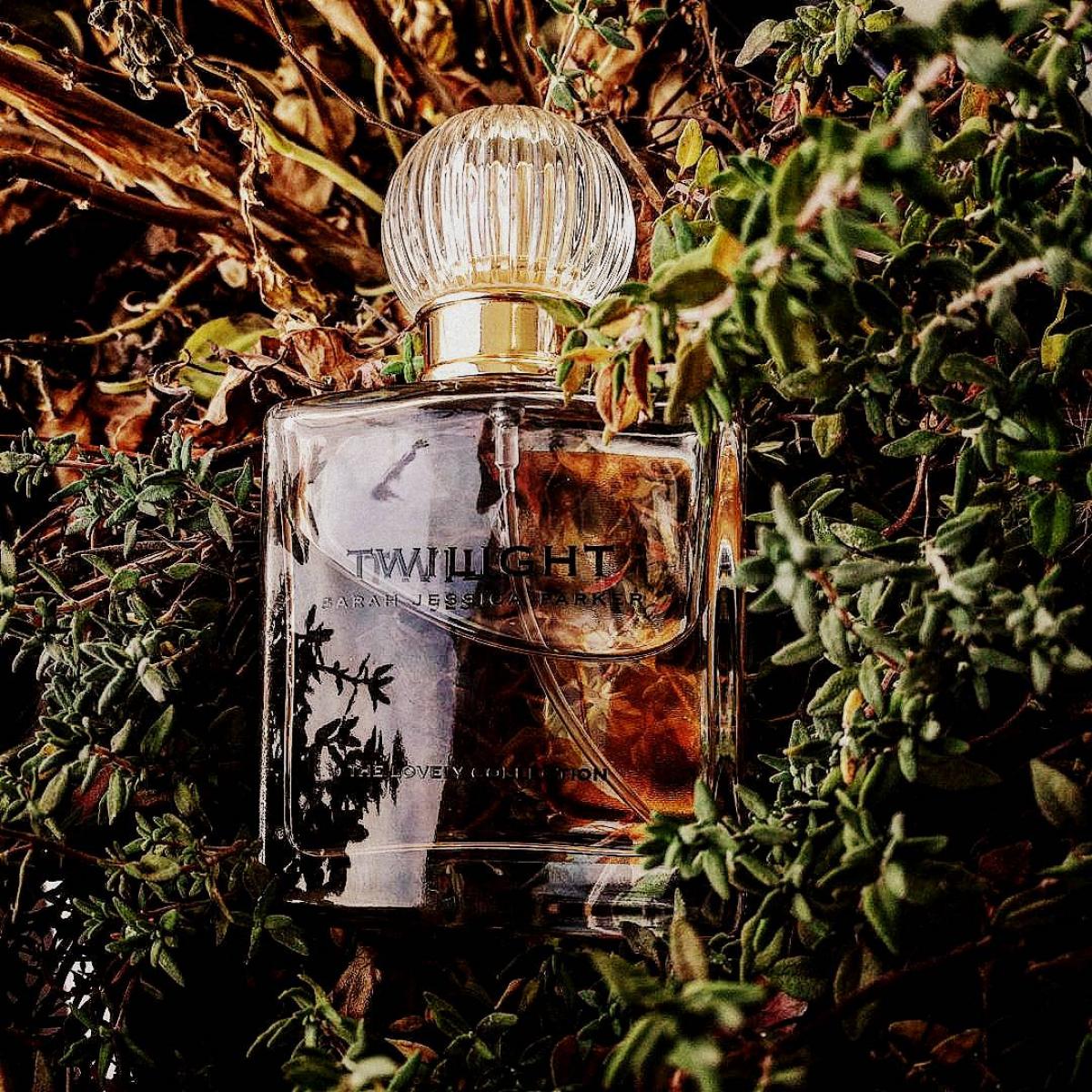 عطر ادکلن توآیلایت سارا جسیکا پارکر - Twilight Sarah Jessica Parker - بررسی، قیمت و خرید