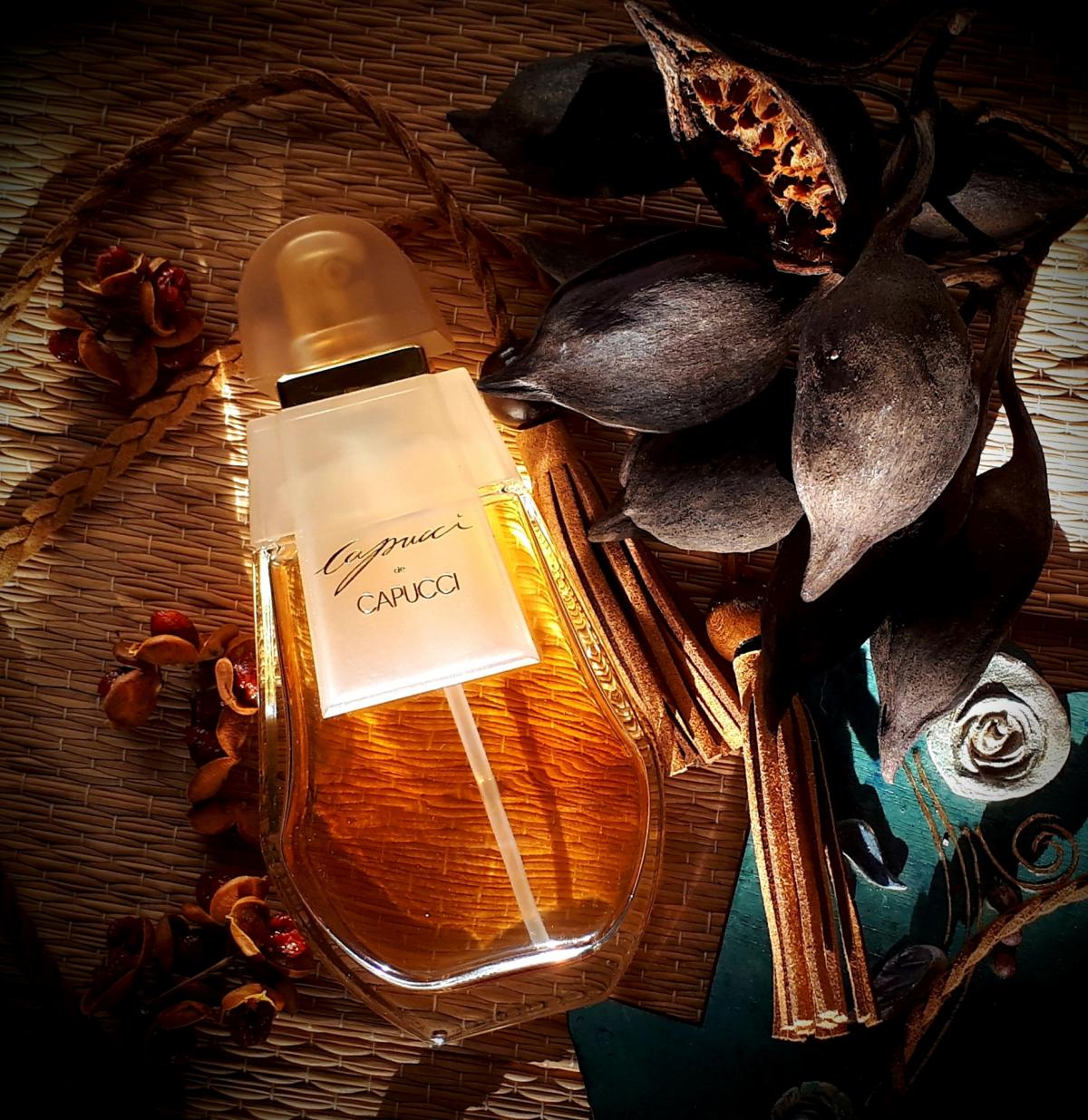 عطر ادکلن کاپوچی دی کاپوچی روبرتو کاپوچی - Capucci de Capucci Roberto Capucci - بررسی، قیمت و خرید