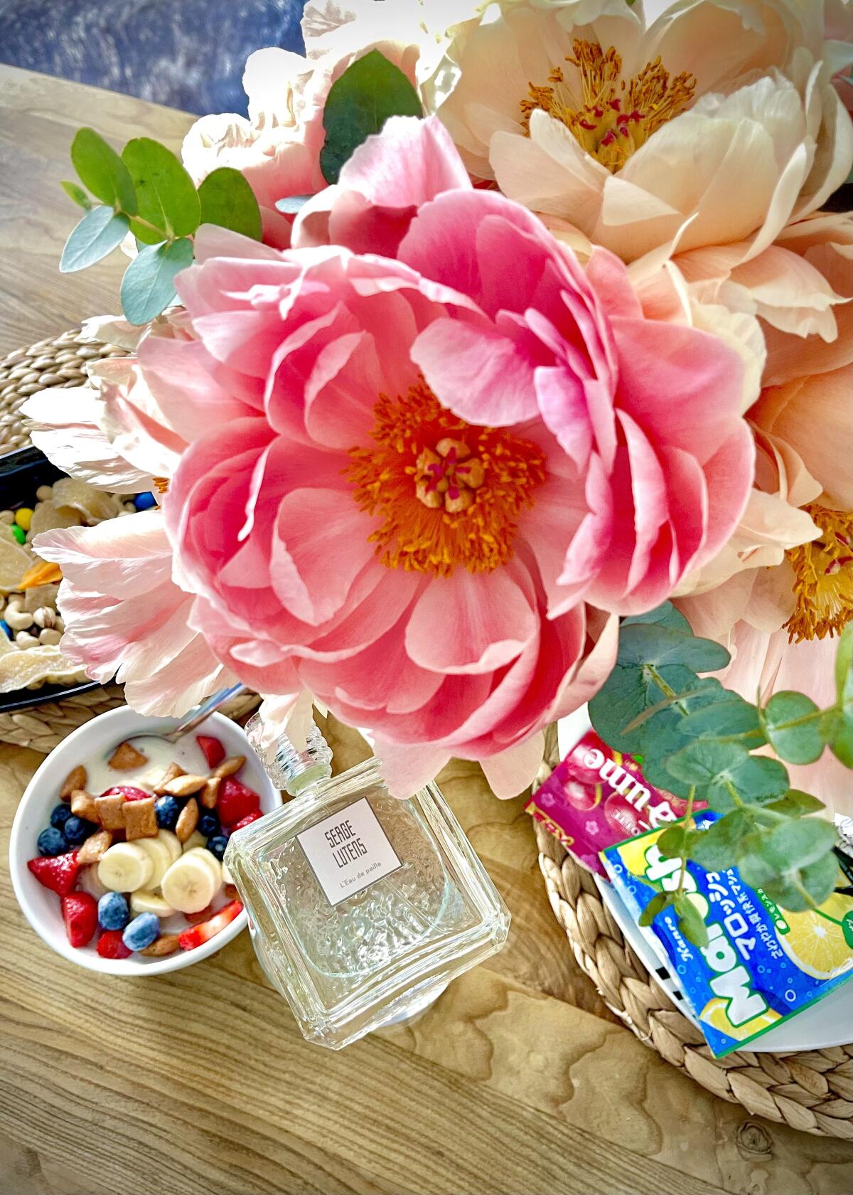 عطر ادکلن لو د پا سرج لوتنس - L'Eau de Paille Serge Lutens - بررسی، قیمت و خرید