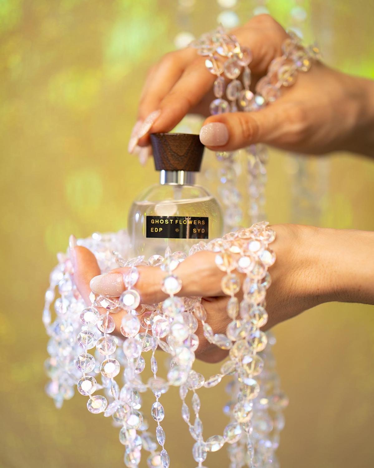 عطر ادکلن گست فلاورز سید بوتانیکا - Ghost Flowers SYD Botanica - بررسی، قیمت و خرید