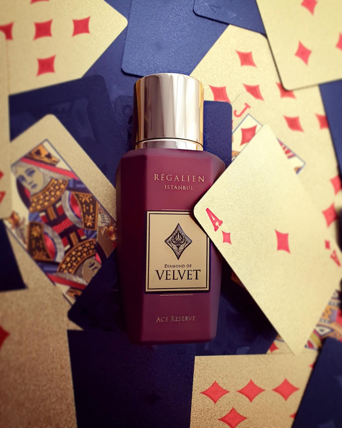 عطر ادکلن دایمند آو ولوت رگالین - Diamond Of Velvet Regalien - بررسی، قیمت و خرید