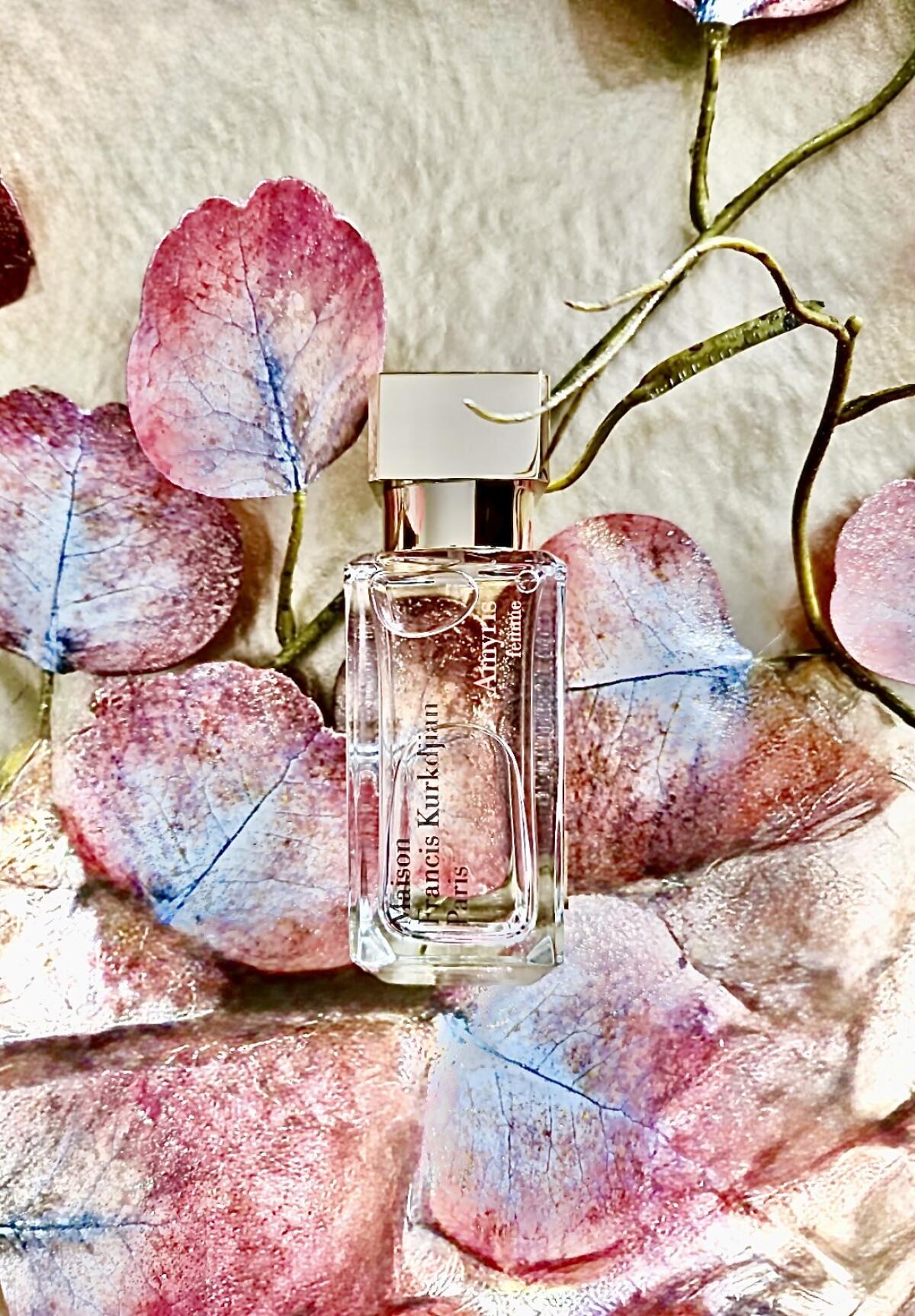 عطر ادکلن اِیمیریس فِم مِیزان فرانسیس کوردیجان - Amyris Femme Maison Francis Kurkdjian - بررسی، قیمت و خرید