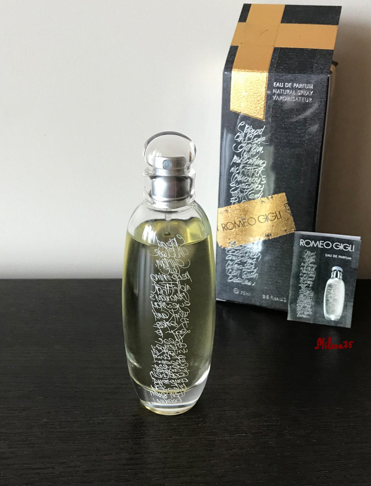 عطر ادکلن رومئو جیلی رومئو جیلی - Romeo Gigli Romeo Gigli - بررسی، قیمت و خرید