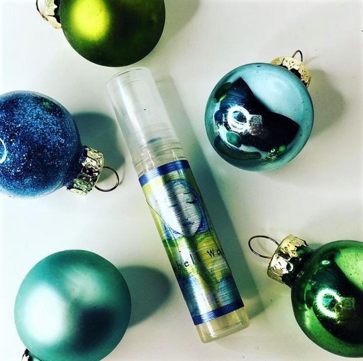 عطر ادکلن بلوبل وود سنتس آو من - Bluebell Wood Scents of Man - بررسی، قیمت و خرید