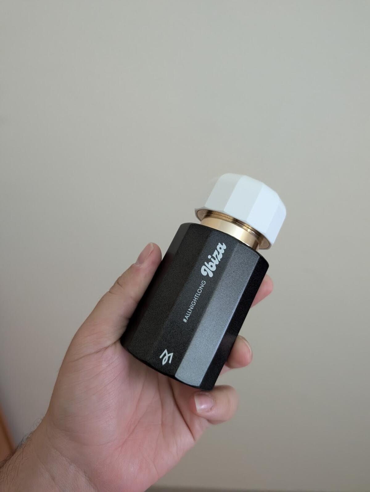 عطر ادکلن آل نایت لانگ رامون مونگال - #allnightlong Ramon Monegal - بررسی، قیمت و خرید