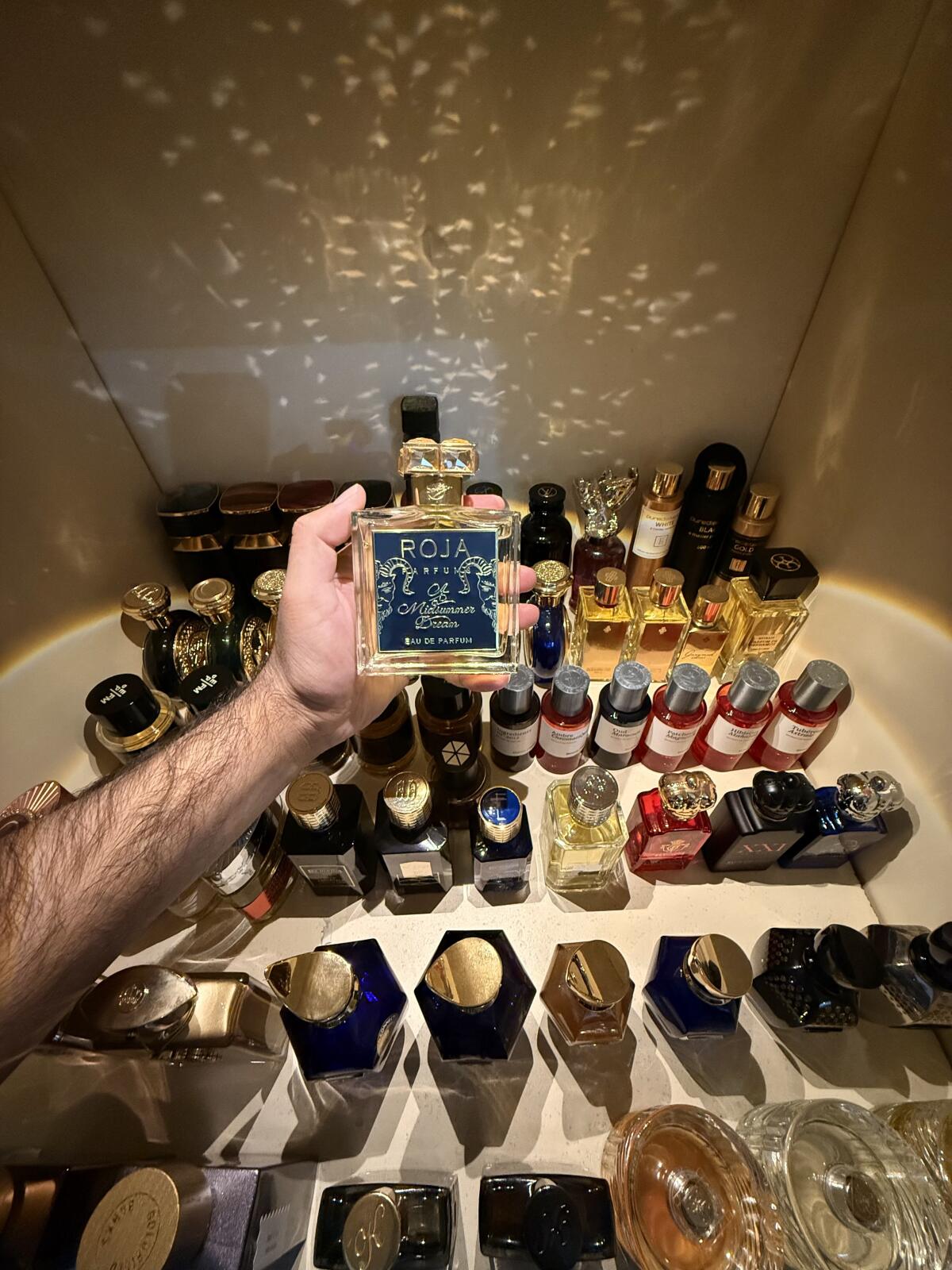 عطر ادکلن رؤیای شب نیمه تابستان روجا داو - A Midsummer Dream Roja Dove - بررسی، قیمت و خرید