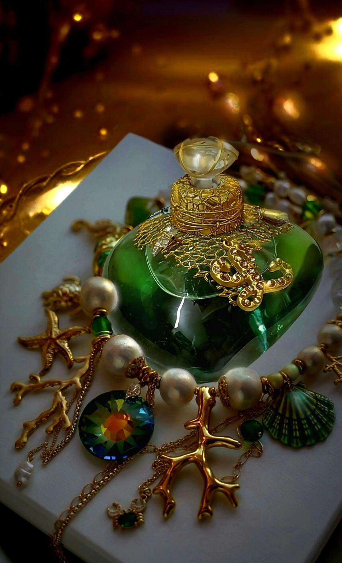 عطر ادکلن ال دو لولیتا لمپیکا لولیتا لمپیکا - L de Lolita Lempicka Lolita Lempicka - بررسی، قیمت و خرید