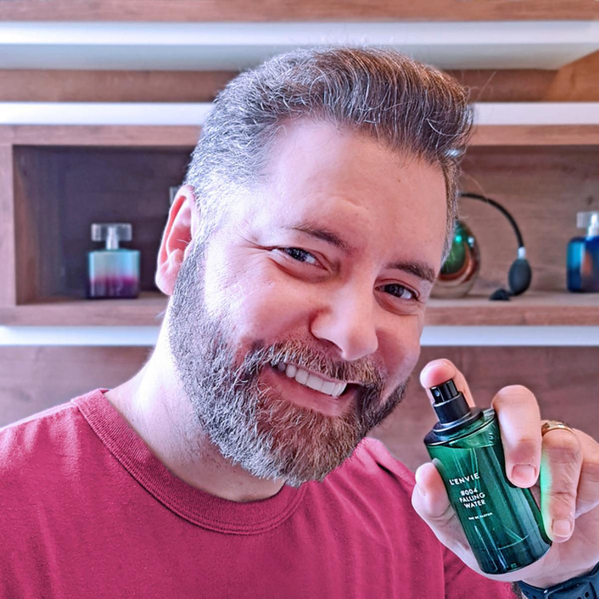 عطر ادکلن فالینگ واتر لَنوی پَرفیومز - #004 Falling Water L’envie Parfums - بررسی، قیمت و خرید