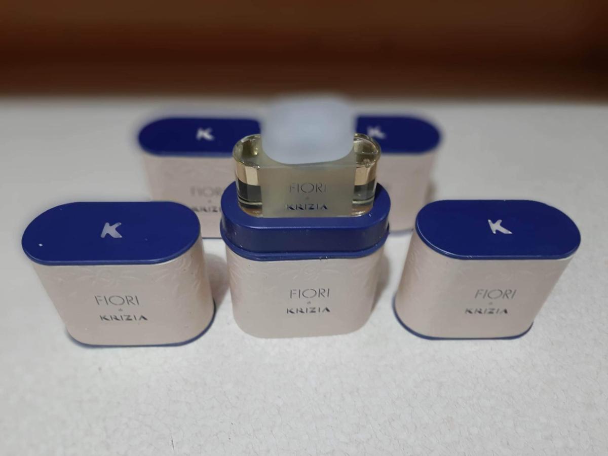 عطر ادکلن فیوری دی کریزیا کریزیا - Fiori di Krizia Krizia - بررسی، قیمت و خرید