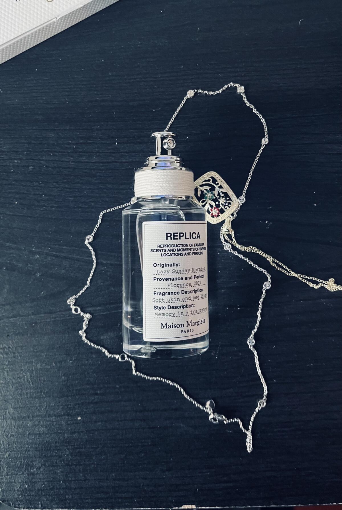 عطر ادکلن لیزی ساندی مورنینگ مِیزان مارتین مارجیلا - Lazy Sunday Morning Maison Martin Margiela - بررسی، قیمت و خرید