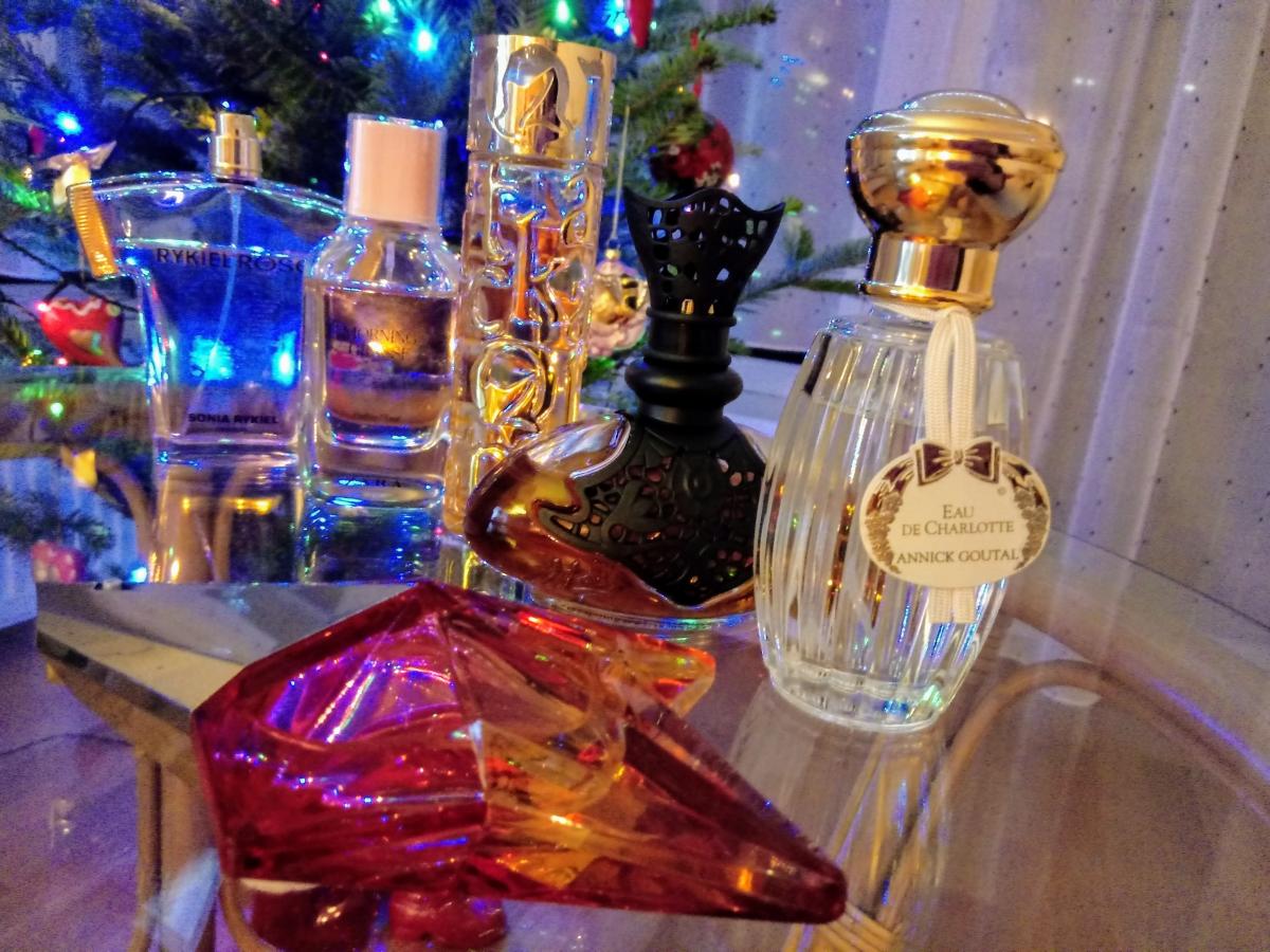 عطر ادکلن رایکل رز سونیا ریکیل - Rykiel Rose Sonia Rykiel - بررسی، قیمت و خرید