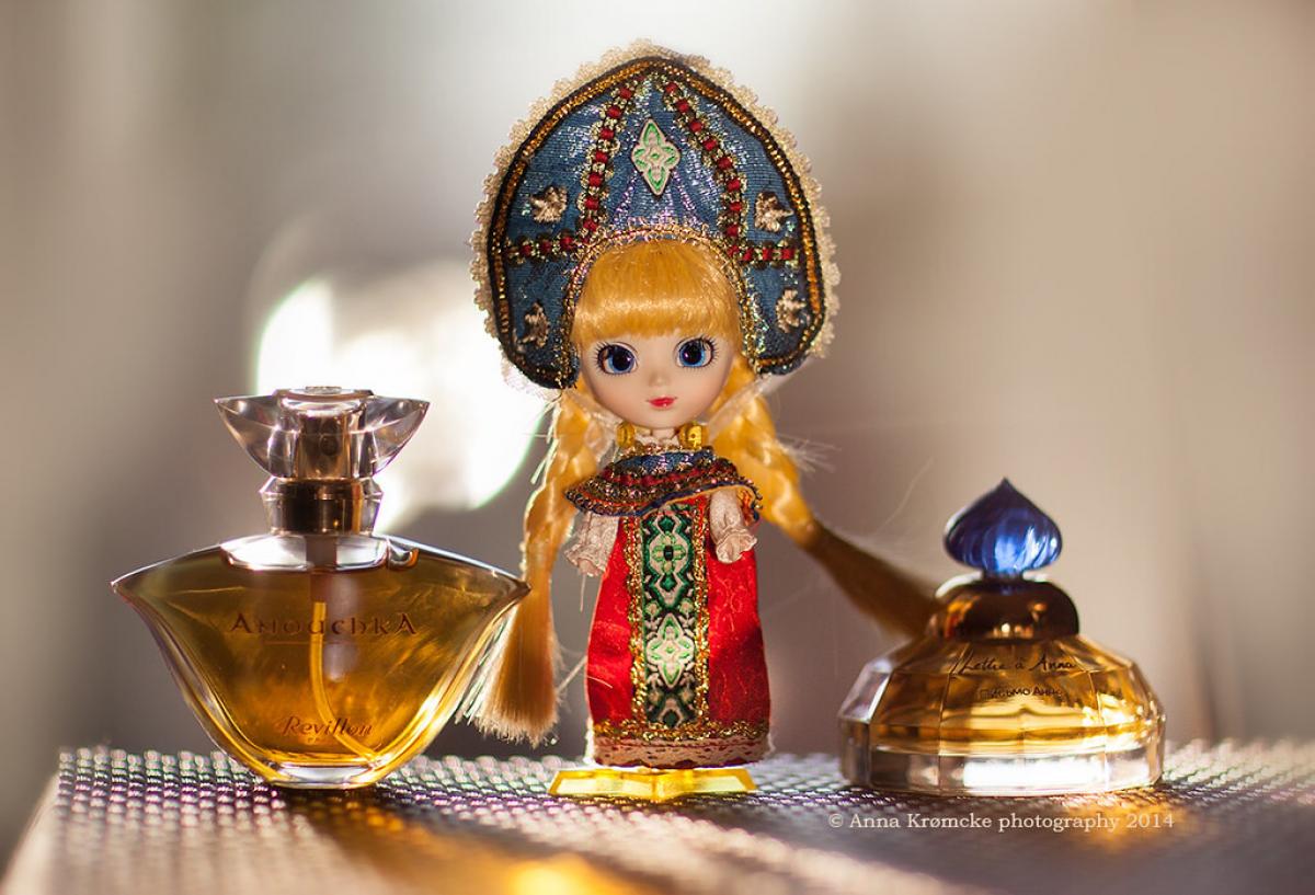 عطر ادکلن آنوژکا رِویون - Anouchka Revillon - بررسی، قیمت و خرید