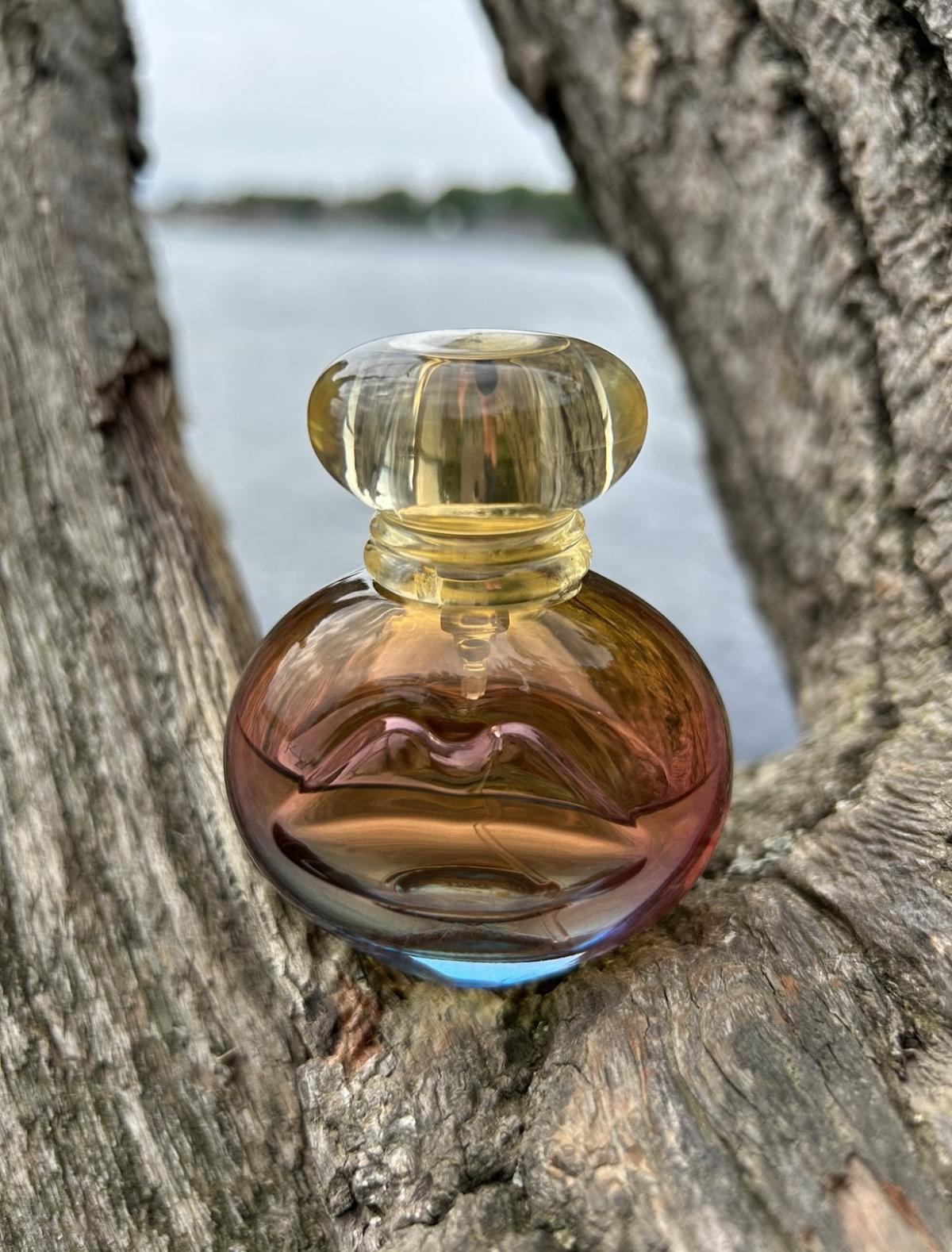 عطر ادکلن سان‌رایز این کاداکس سالوادور دالی - Sunrise in Cadaquès Salvador Dali - بررسی، قیمت و خرید