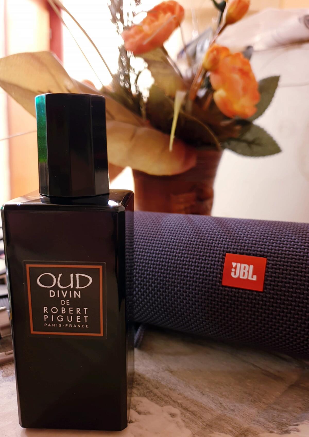 عطر ادکلن اود دیوین رابرت پیگه - Oud Divin Robert Piguet - بررسی، قیمت و خرید