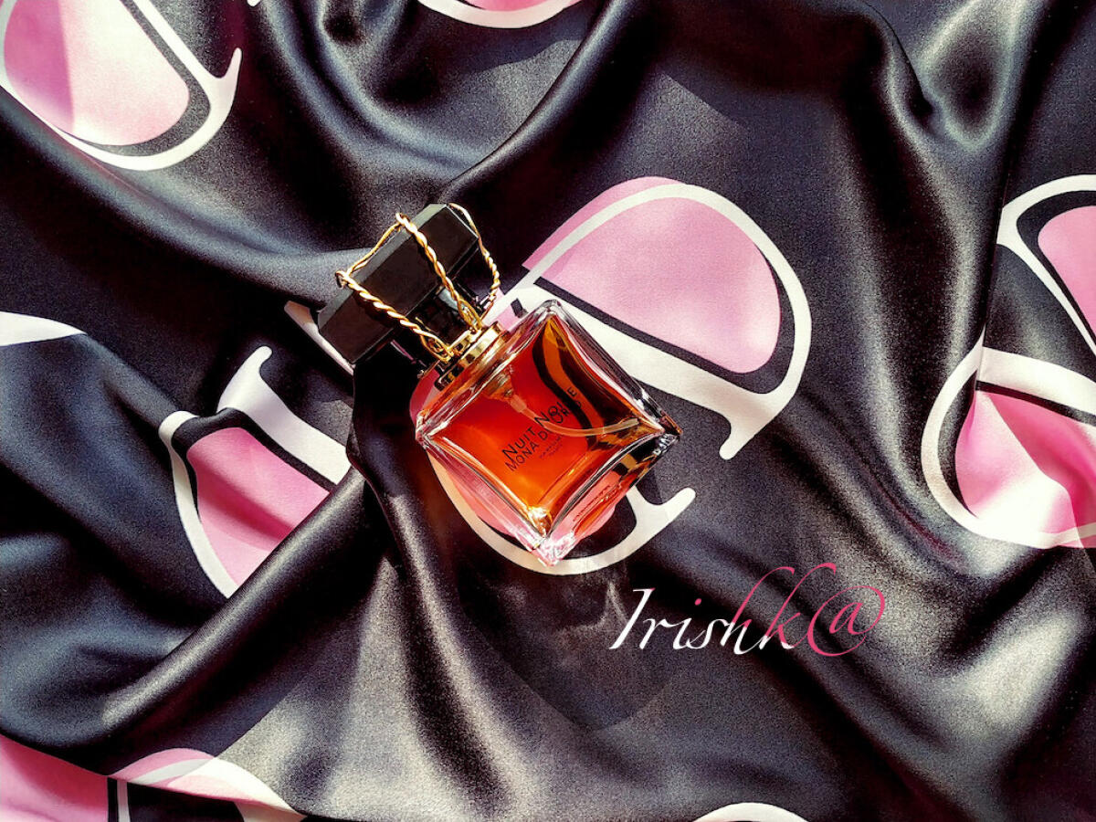 عطر ادکلن نوآ نوار مونا دی اوریو - Nuit Noire Mona di Orio - بررسی، قیمت و خرید