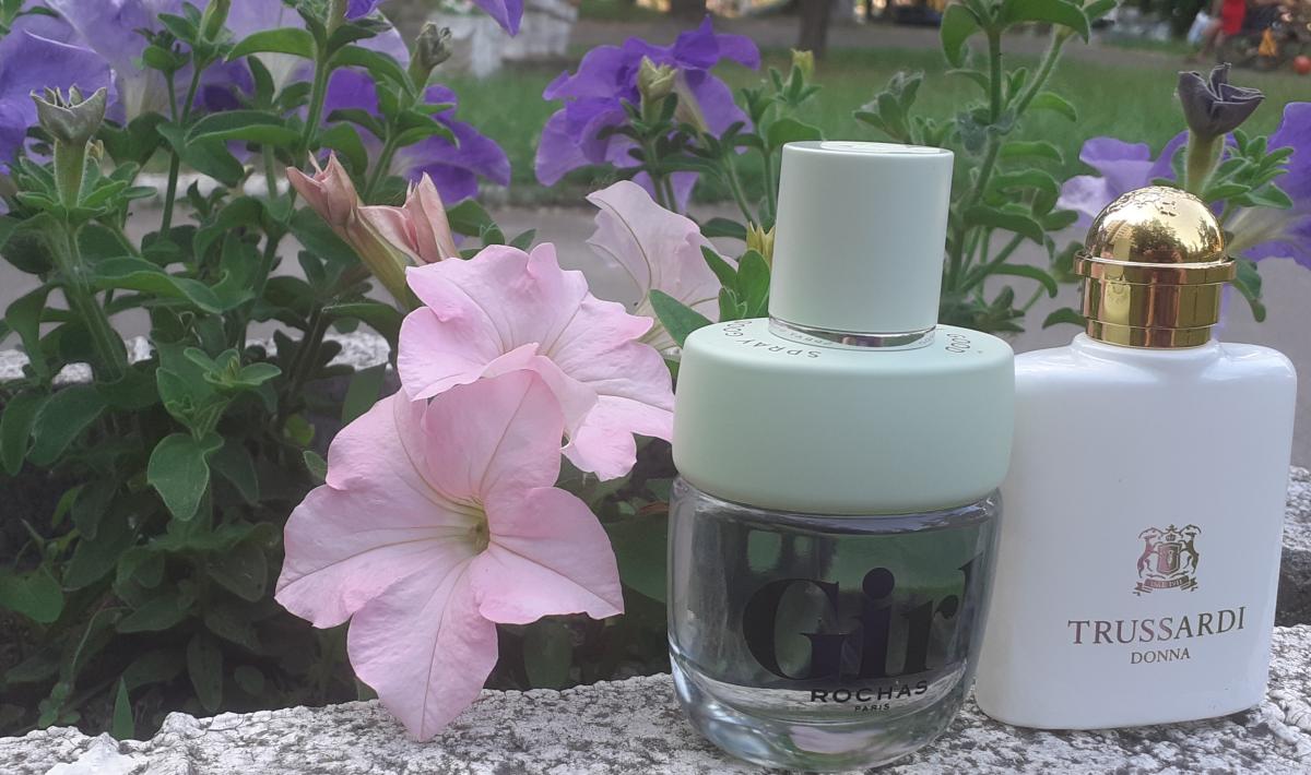 عطر ادکلن گرل روچاس - Girl Rochas - بررسی، قیمت و خرید