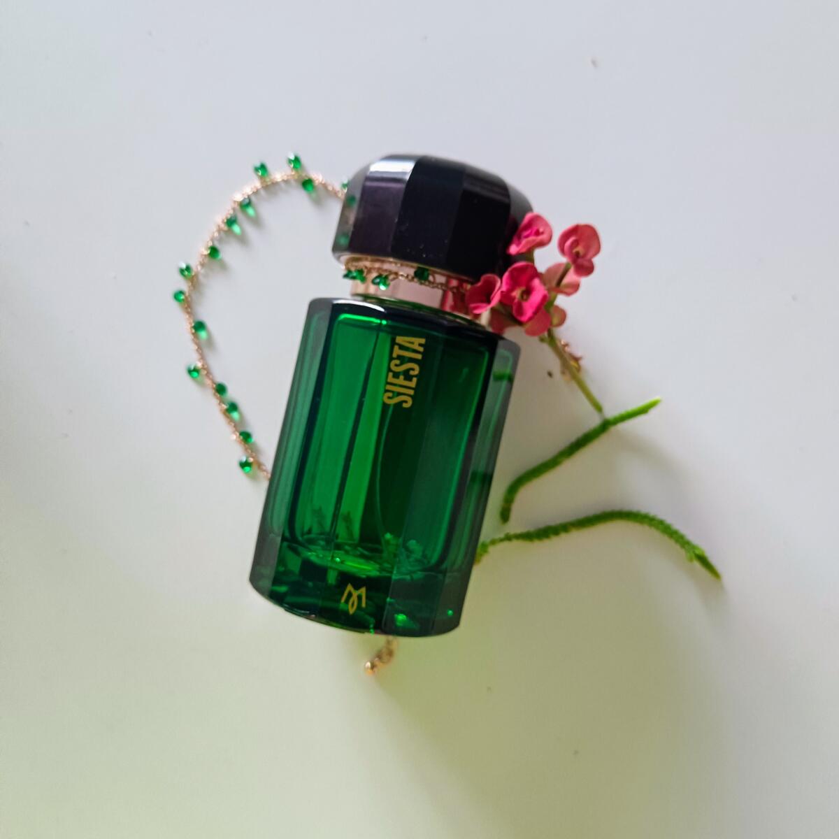 عطر ادکلن سیستا رامون مونه‌گال - Siesta Ramon Monegal - بررسی، قیمت و خرید
