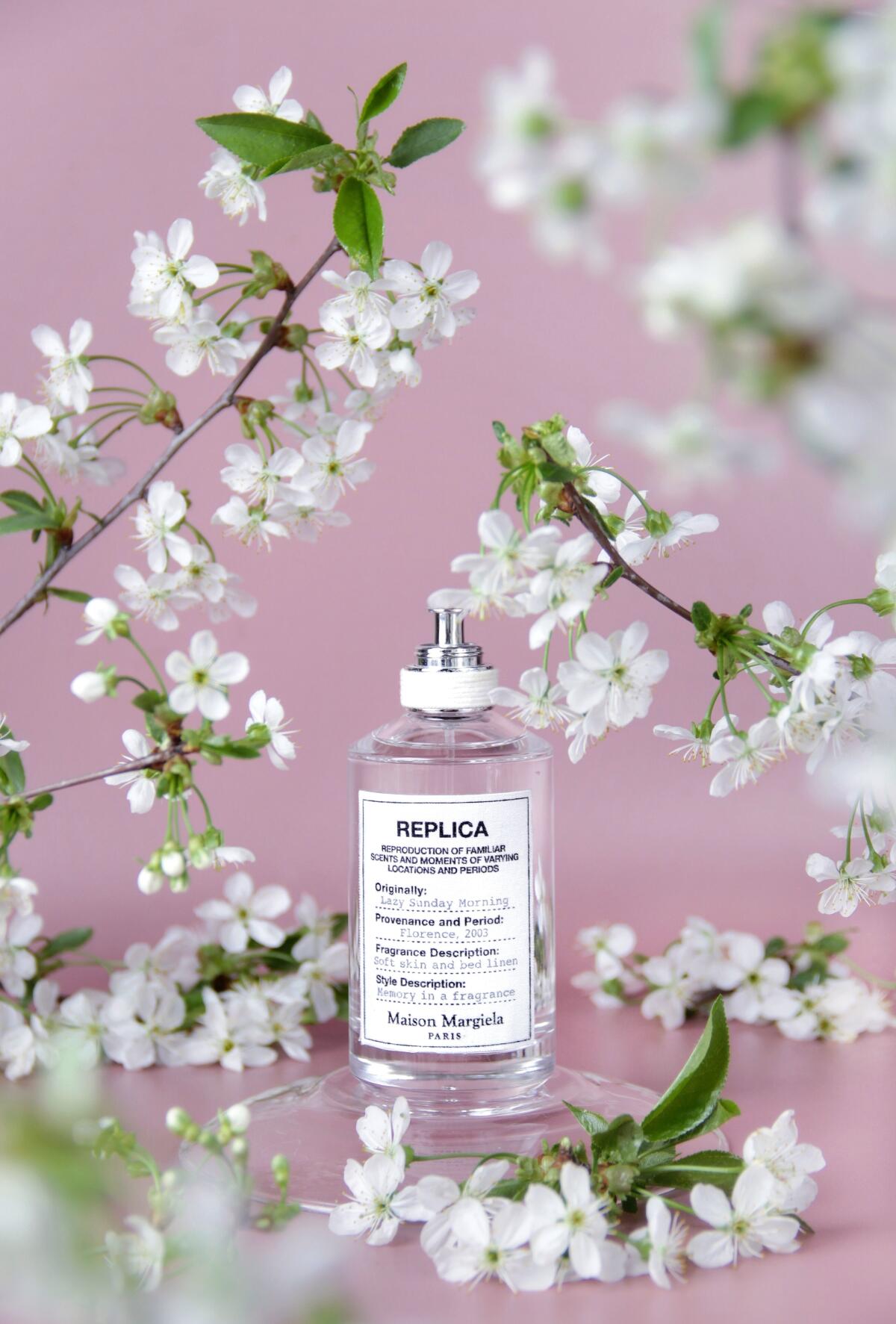 عطر ادکلن لیزی ساندی مورنینگ مِیزان مارتین مارجیلا - Lazy Sunday Morning Maison Martin Margiela - بررسی، قیمت و خرید