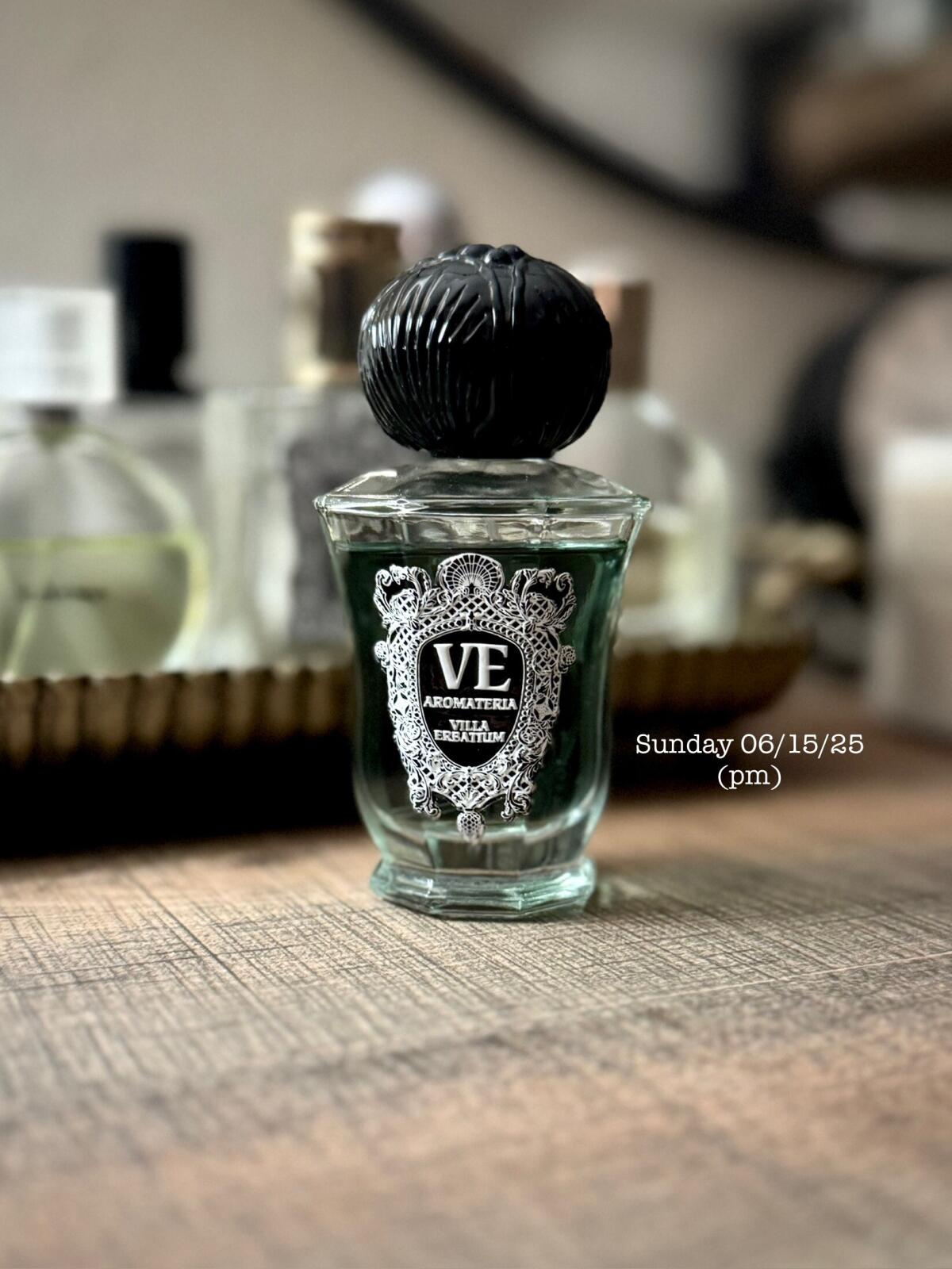 عطر ادکلن هتل کاتن ویلا ارباتیوم - Hotel Cotton Villa Erbatium - بررسی، قیمت و خرید