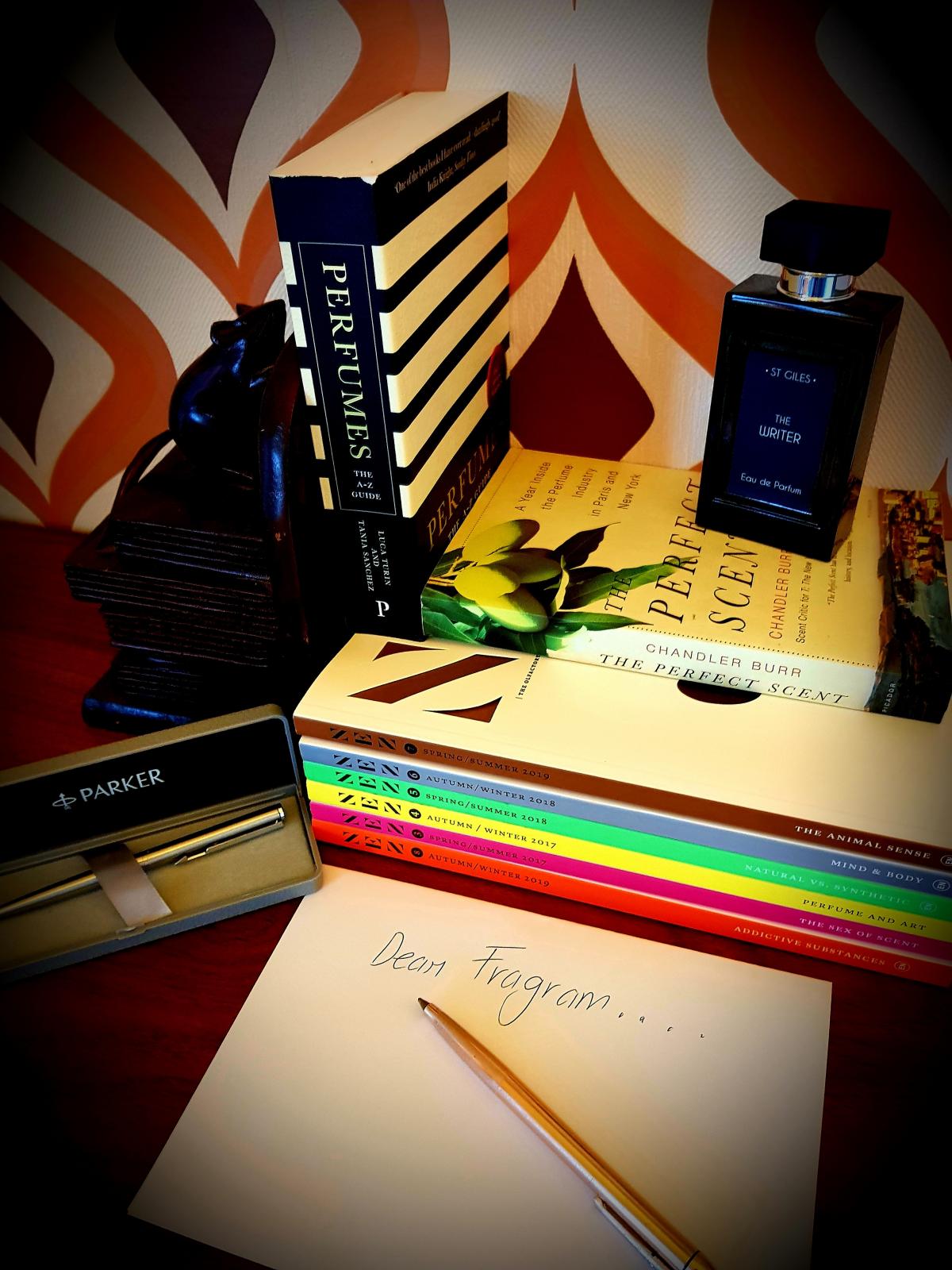 عطر ادکلن دِ رایتر است جایلز - The Writer St Giles - بررسی، قیمت و خرید
