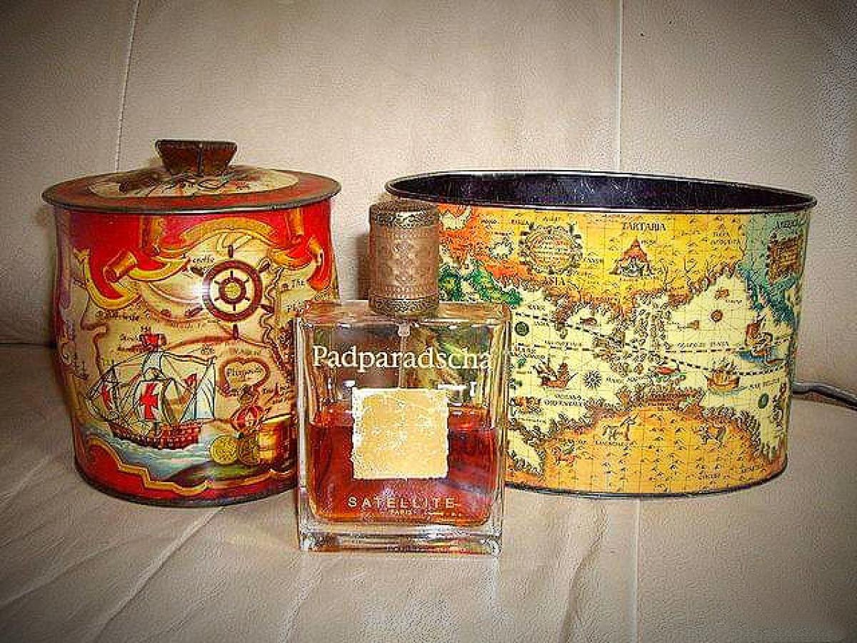 عطر ادکلن پادپارادشا ستellite - Padparadscha Satellite - بررسی، قیمت و خرید
