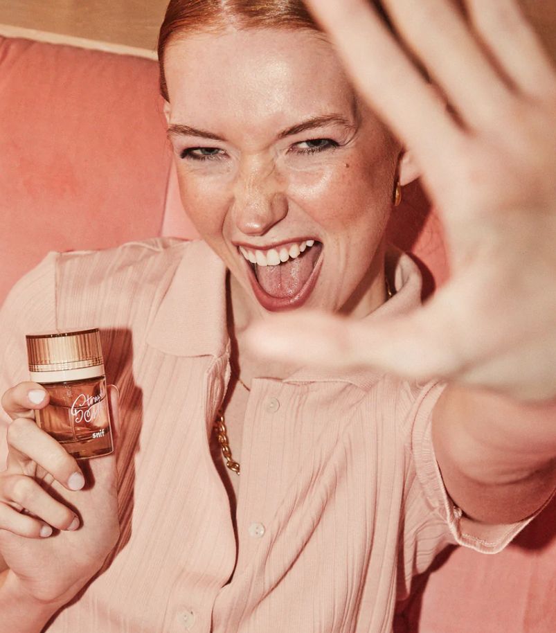 عطر ادکلن استرابری مون سنف - Strawberry Moon Snif - بررسی، قیمت و خرید