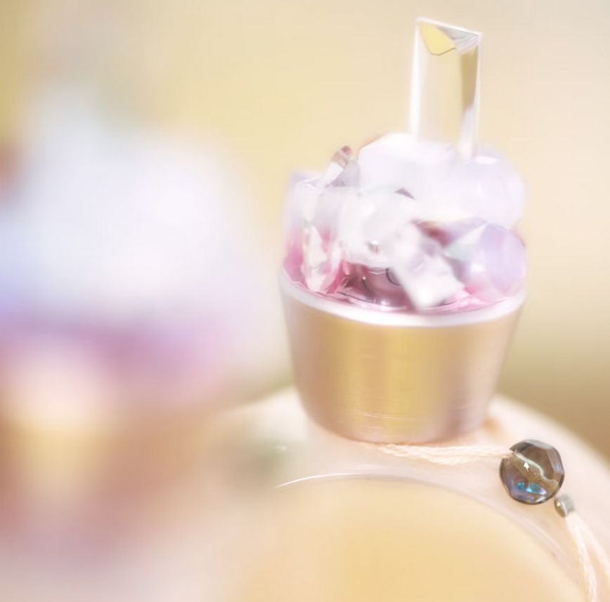 عطر ادکلن میس می دیسکریت؟ استلا کادنتی - Miss Me Discrete? Stella Cadente - بررسی، قیمت و خرید