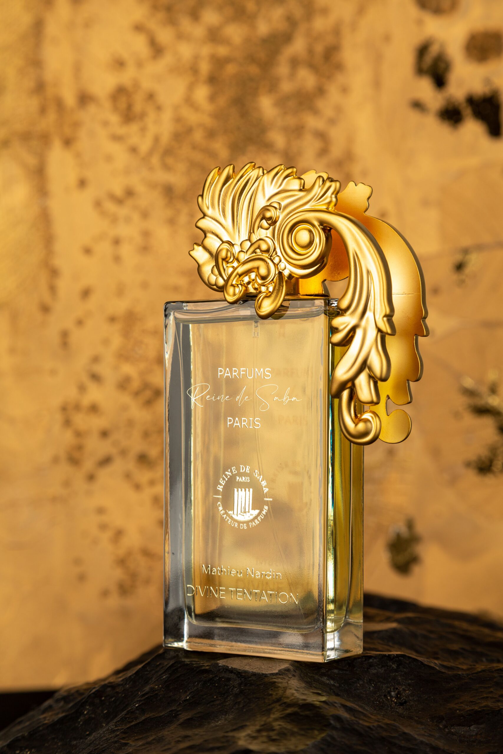 عطر ادکلن دیوان تِمپتِیشن رین د سبا - Divine Tentation Reine de Saba - بررسی، قیمت و خرید