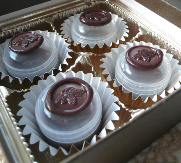 عطر ادکلن چاکلت: فیگور ۳: لا فورت راکسانا ایلومینیتد پرفیوم - Chocolate: Figure 3: La Foret Roxana Illuminated Perfume - بررسی، قیمت و خرید