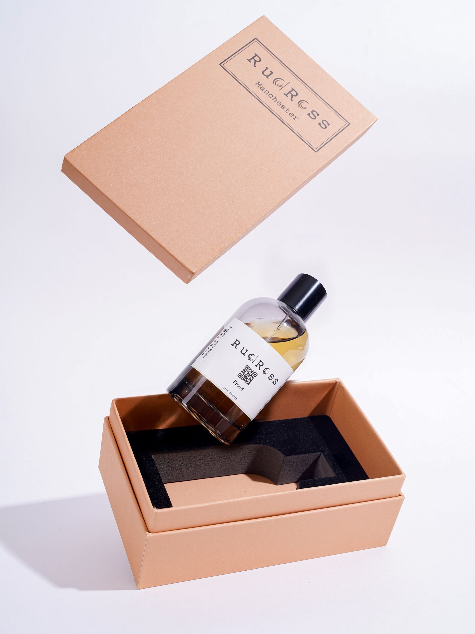 عطر ادکلن پرود رودروس - Proud RudRoss - بررسی، قیمت و خرید