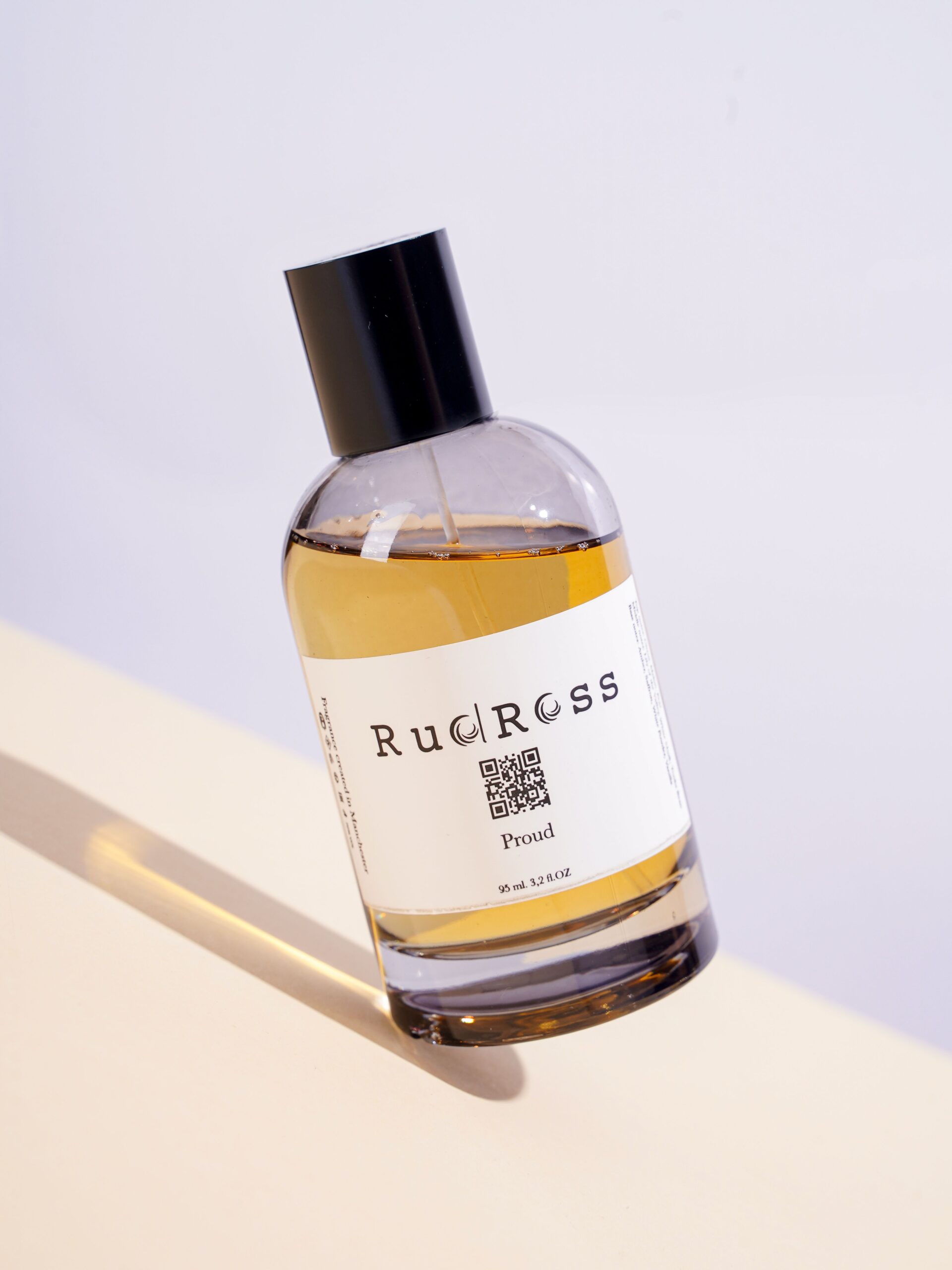 عطر ادکلن پرود رودروس - Proud RudRoss - بررسی، قیمت و خرید
