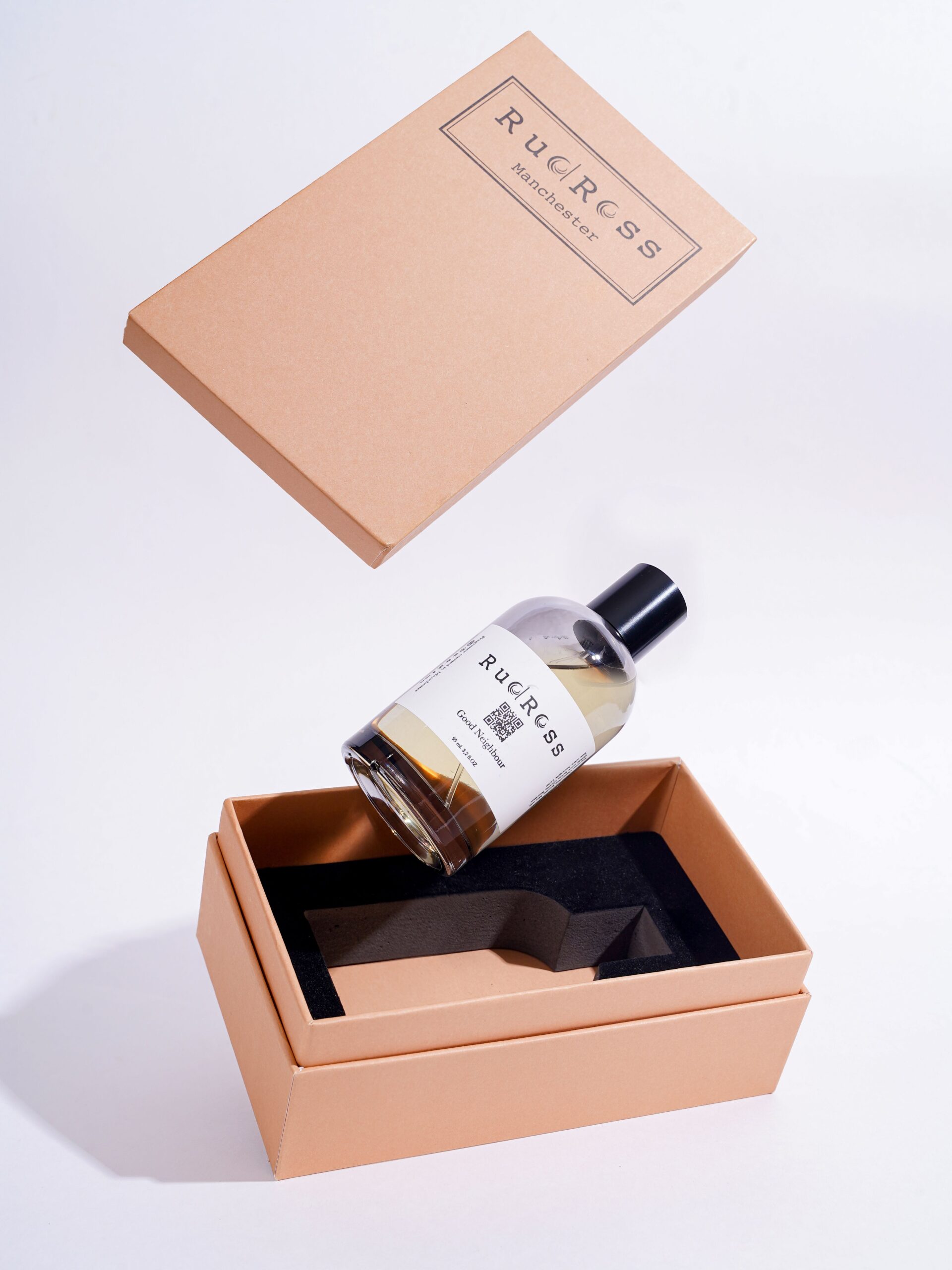 عطر ادکلن گود نِیبِر رودراس - Good Neighbour RudRoss - بررسی، قیمت و خرید